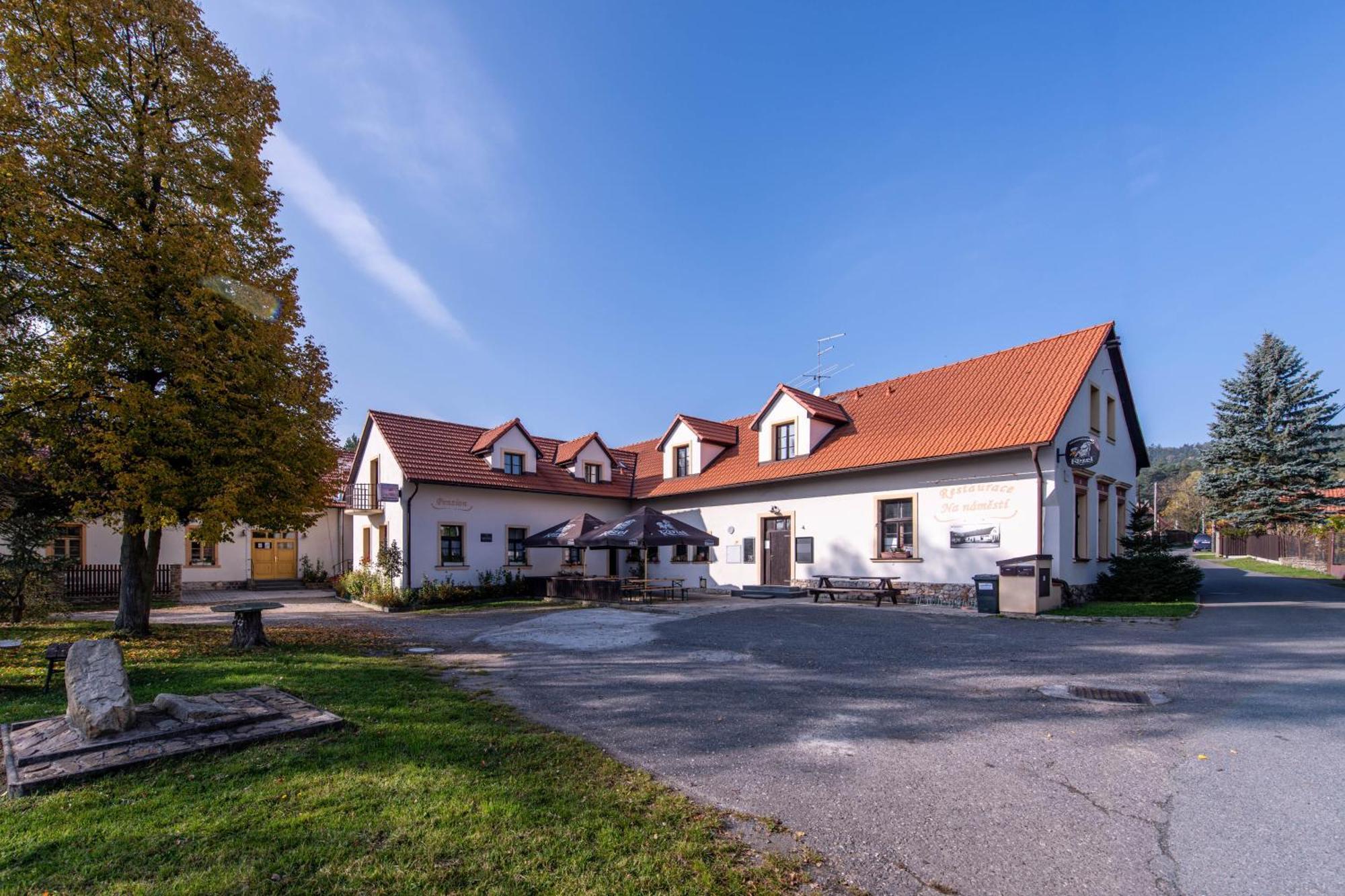 Penzion Stribrna Lhota Mnisek pod Brdy Exterior photo