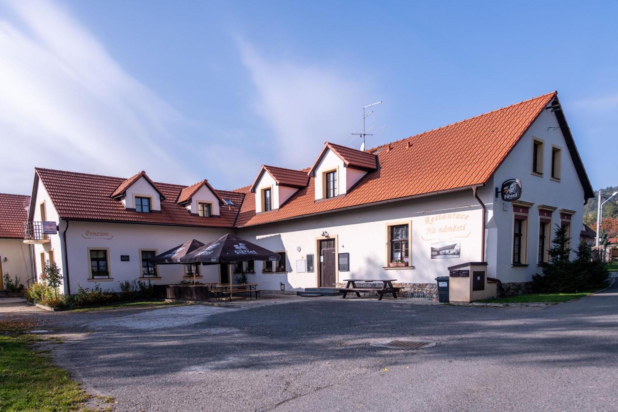Penzion Stribrna Lhota Mnisek pod Brdy Exterior photo